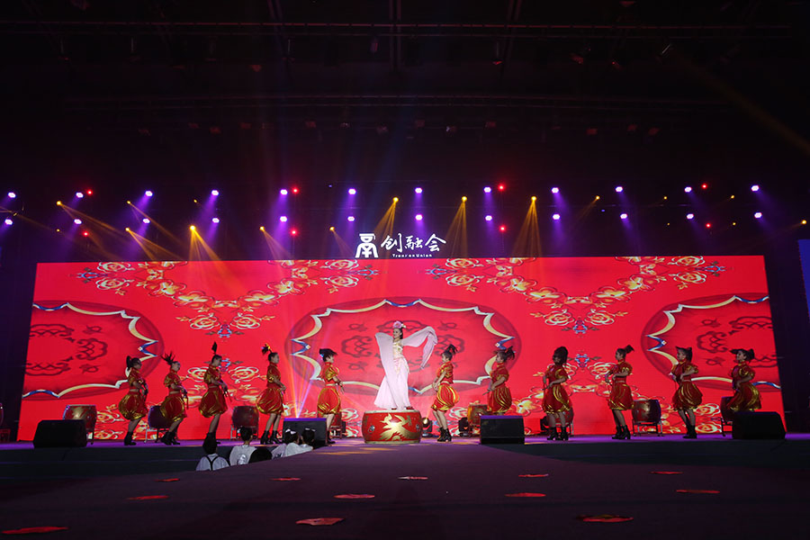 怎樣策劃一場有創(chuàng)意的年會活動？