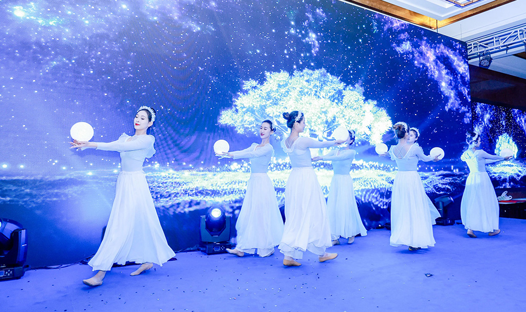 萬澤雙奇2023年度營銷大會13