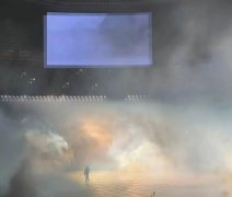 投資1億的侃爺演唱會，舞美被吐槽啥也沒有？